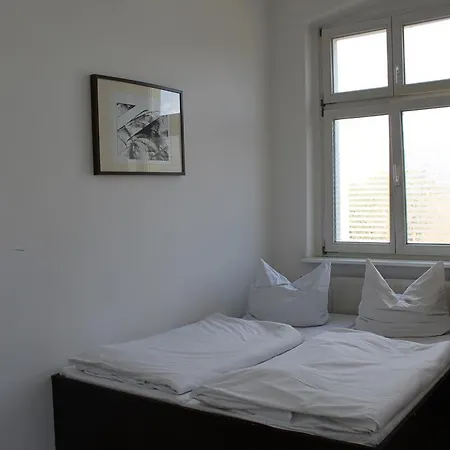 Bett-point Am Rathaus بيت ضيافة